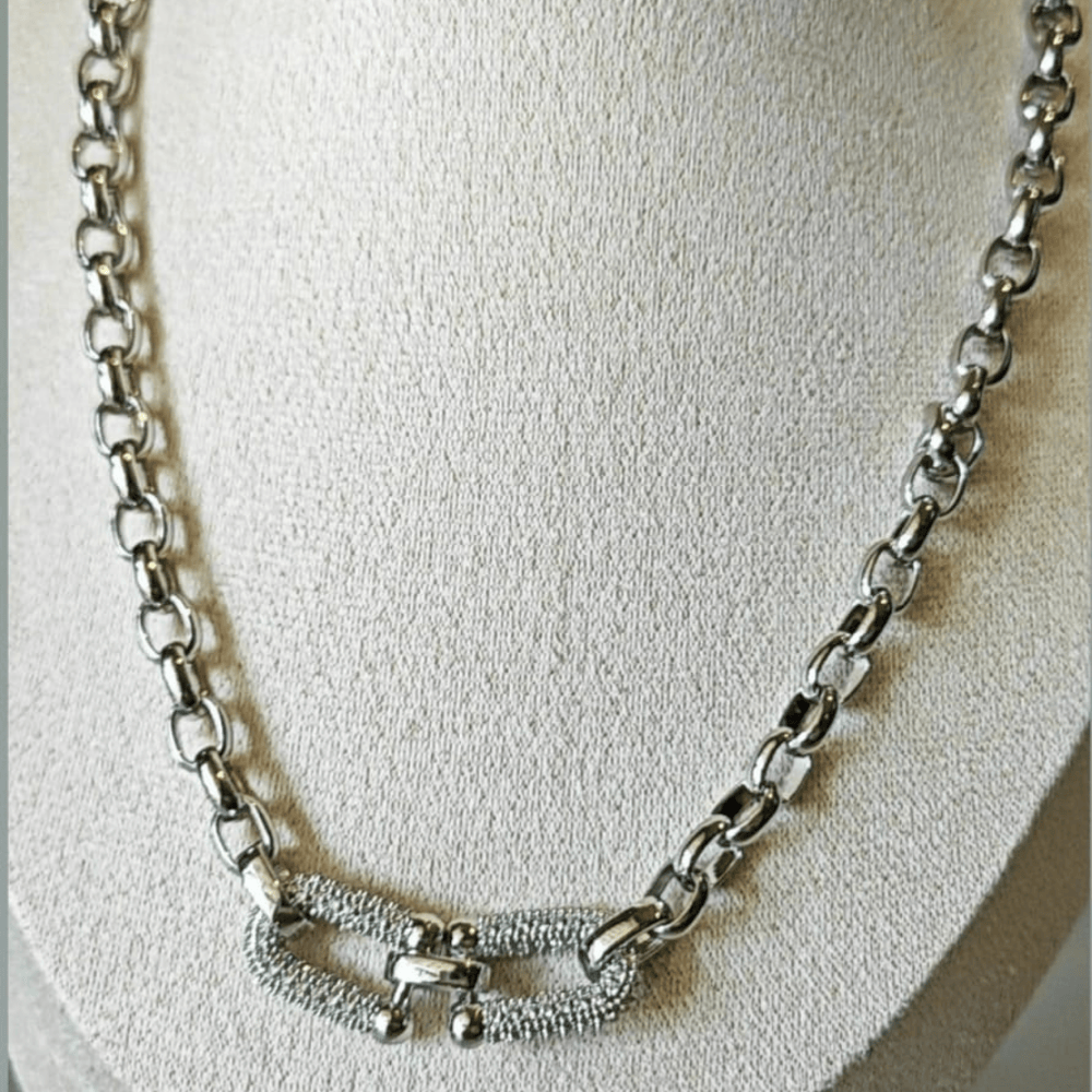 Collar Angelina